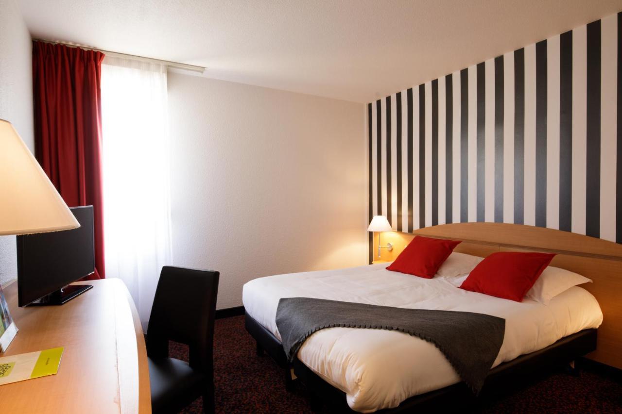 Logis Hotel L'Oree De Chartres - Barjouville Buitenkant foto