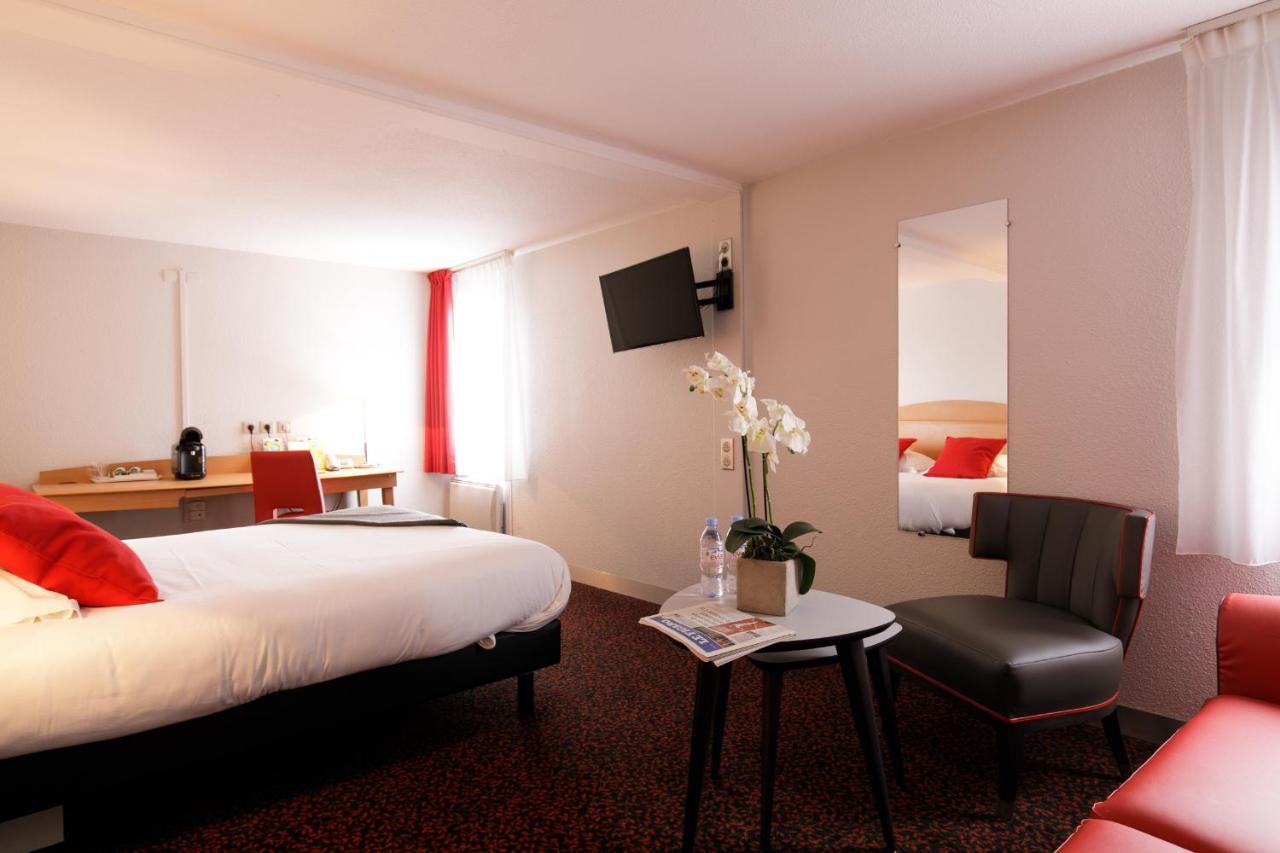 Logis Hotel L'Oree De Chartres - Barjouville Buitenkant foto