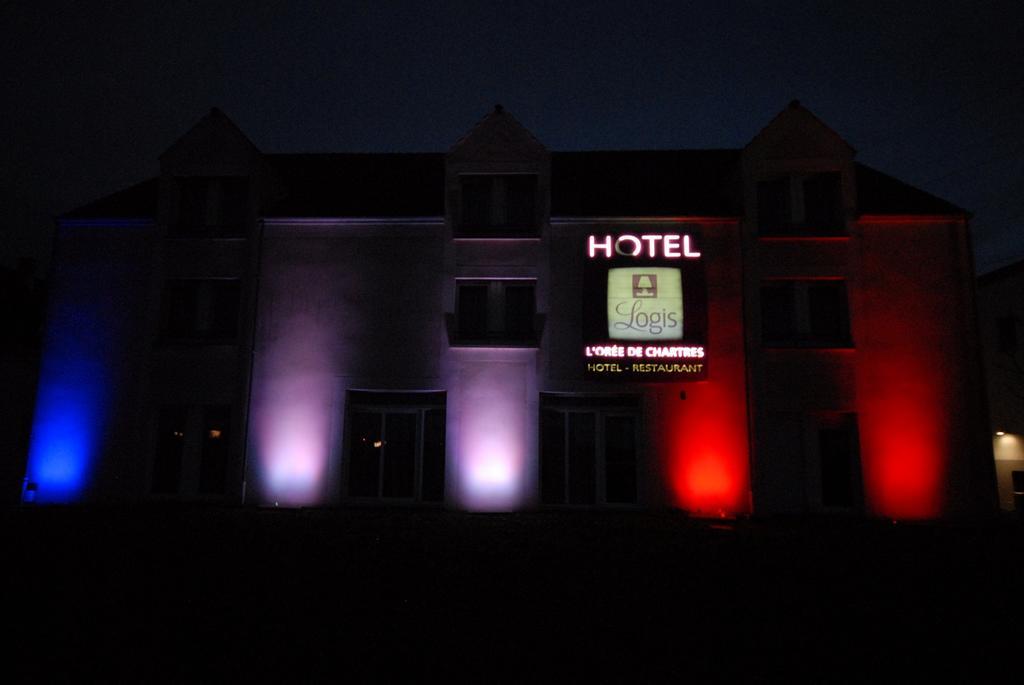 Logis Hotel L'Oree De Chartres - Barjouville Buitenkant foto