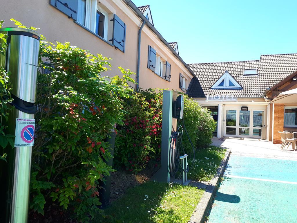 Logis Hotel L'Oree De Chartres - Barjouville Buitenkant foto